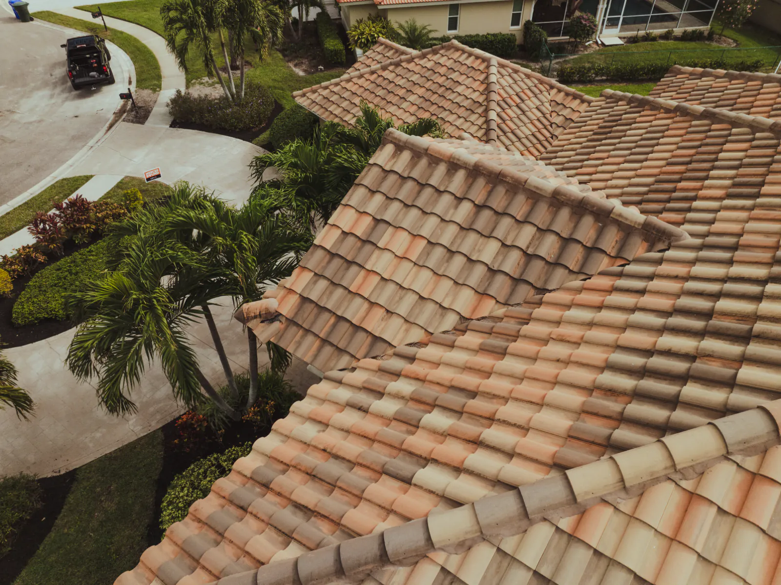 Roof Soft Wash, Window Cleaning and Lanai Cleaning