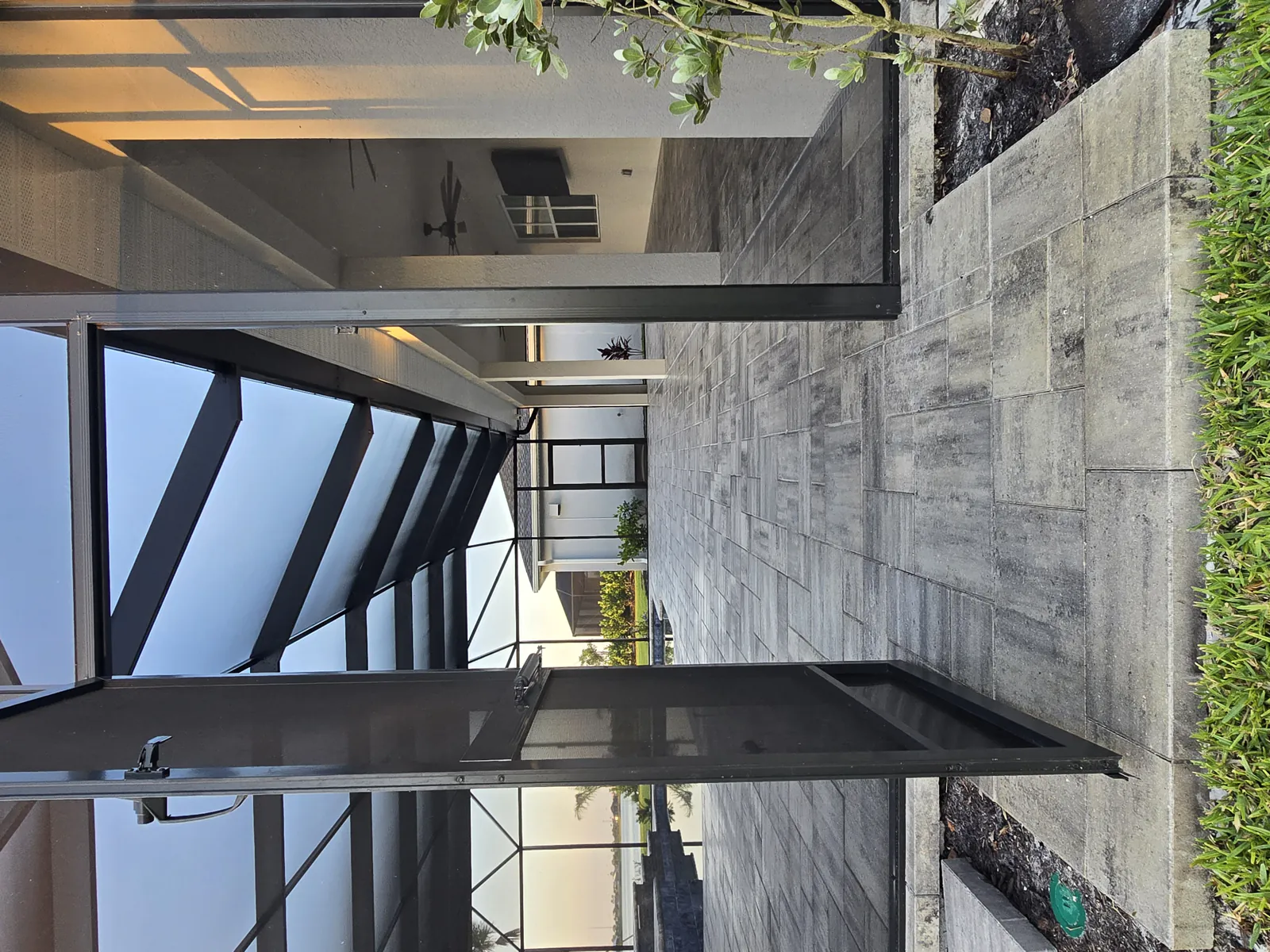 Lanai pavers after high-gloss sealing