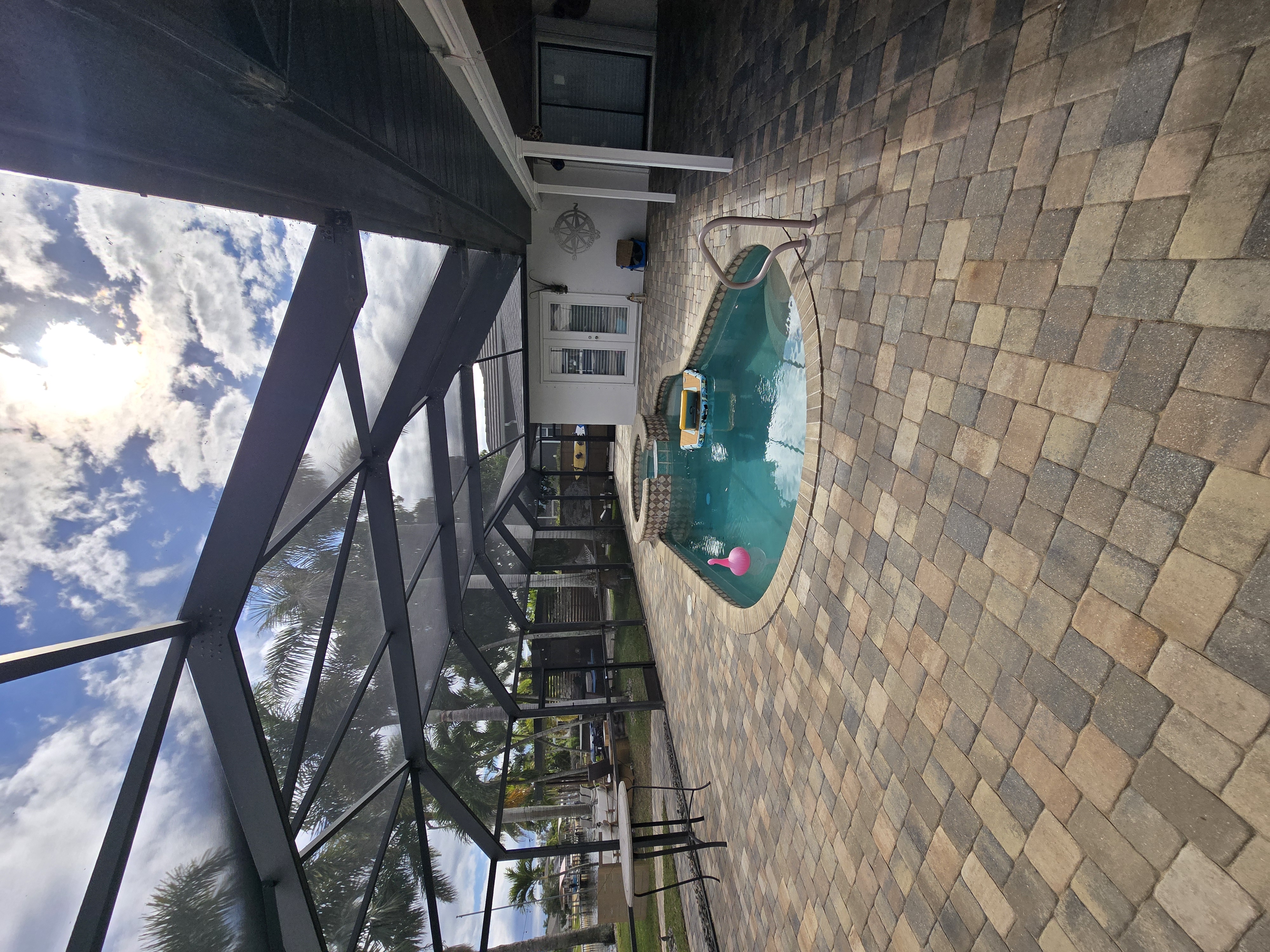 Paver Sealing 424 Parkway Ct - Morse Shores - Ft Myers before work done