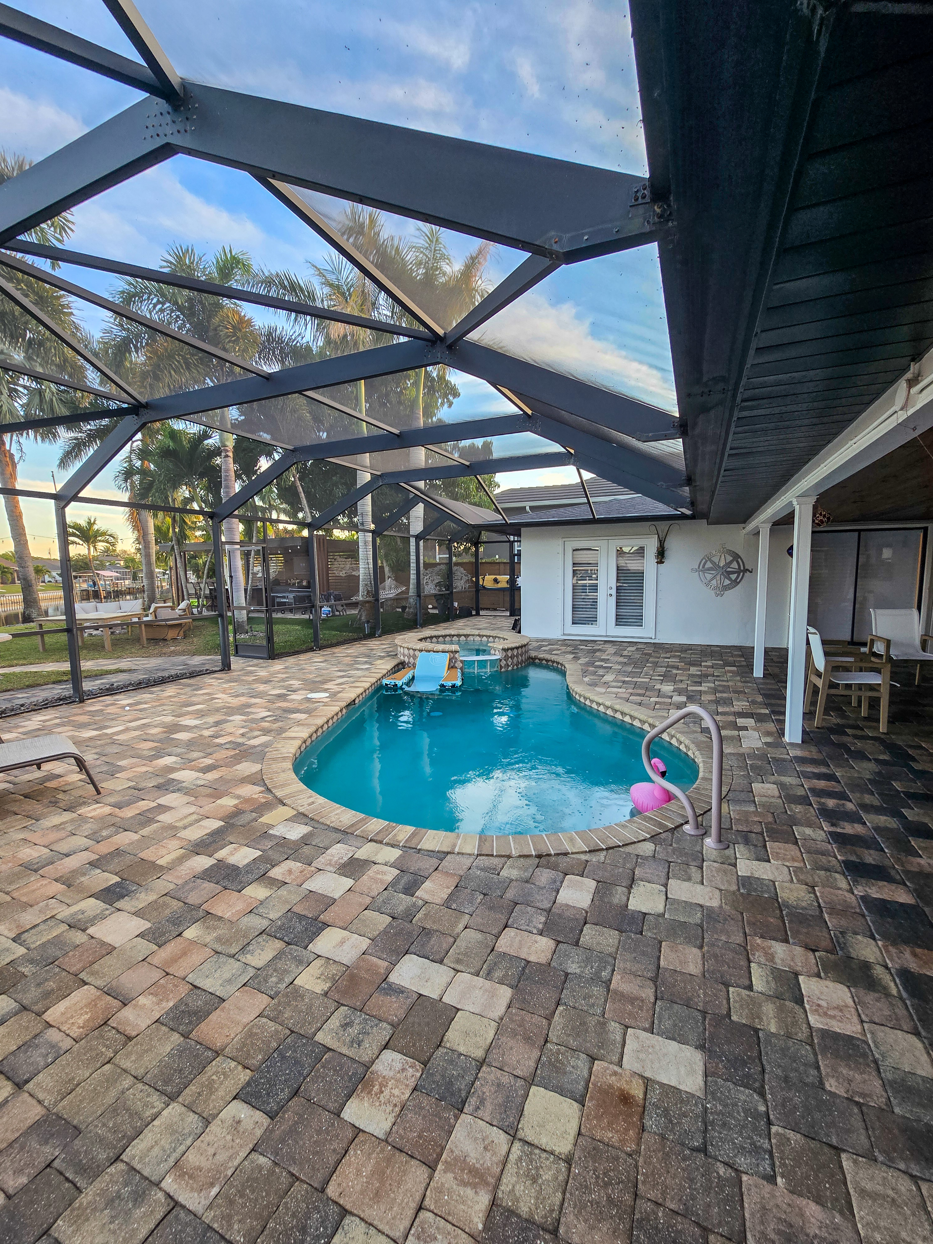 Paver Sealing 424 Parkway Ct - Morse Shores - Ft Myers after work done