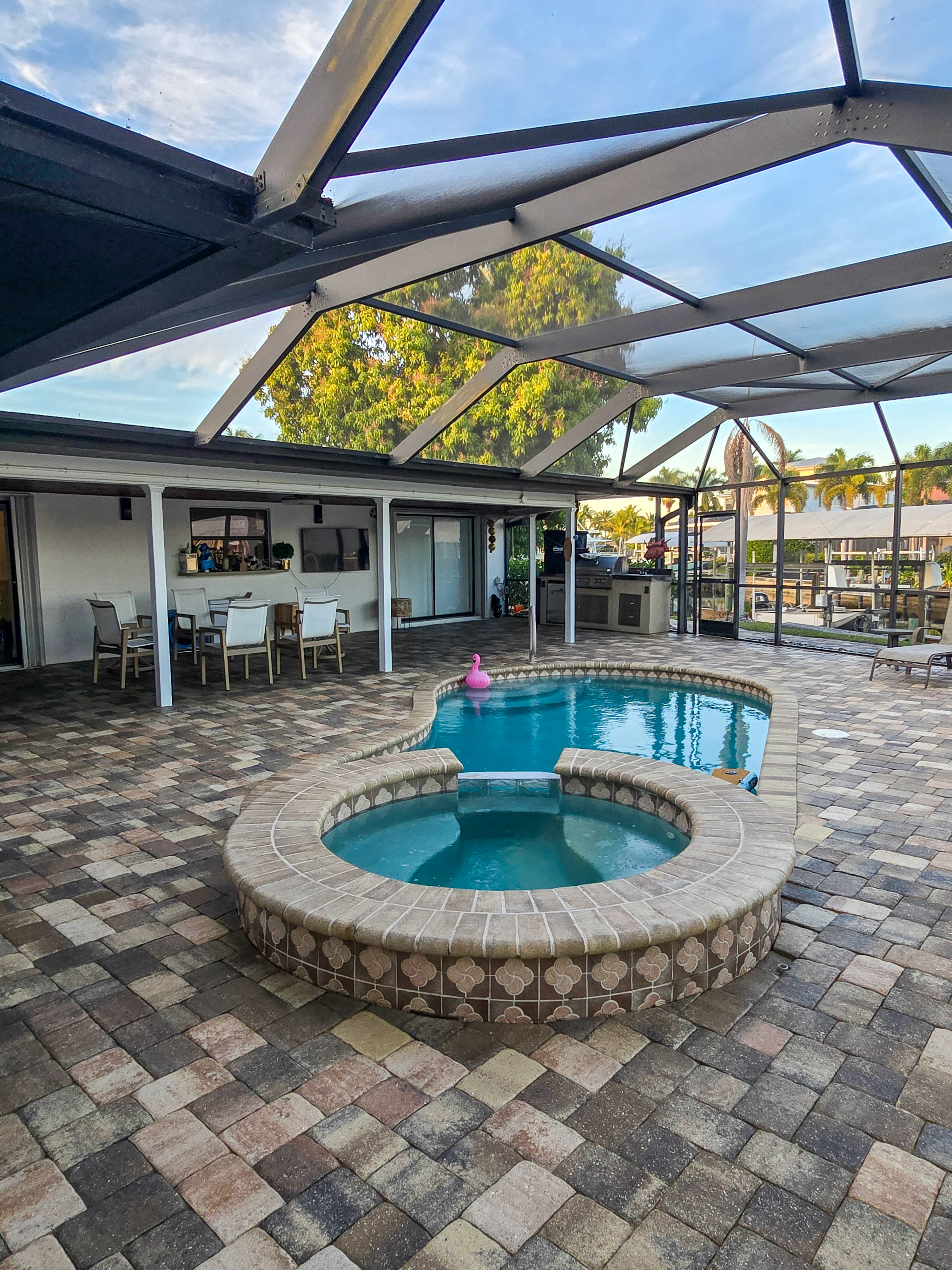 Paver Sealing 424 Parkway Ct - Morse Shores - Ft Myers after work done