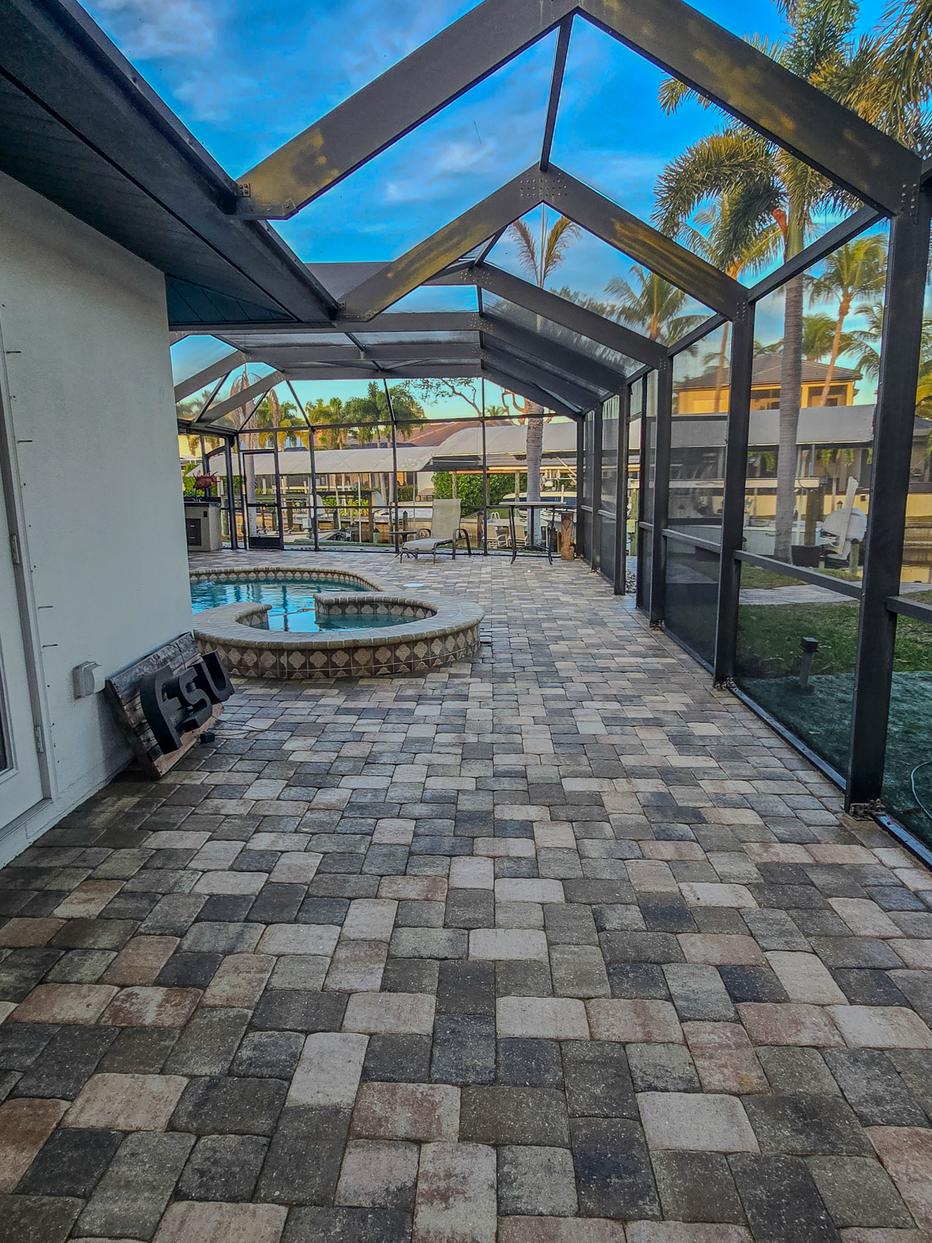 Paver Sealing 424 Parkway Ct - Morse Shores - Ft Myers after work done